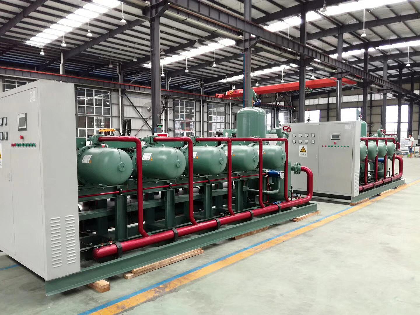 CSH高温螺杆并联机组工厂图 (8)